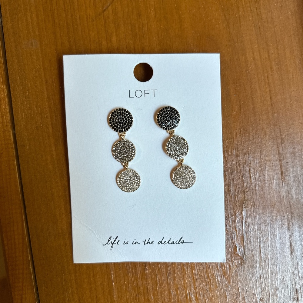 Loft earrings new